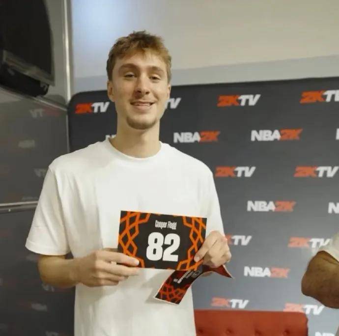 公布了！杨瀚森大战库里！NBA季前赛流量拉满