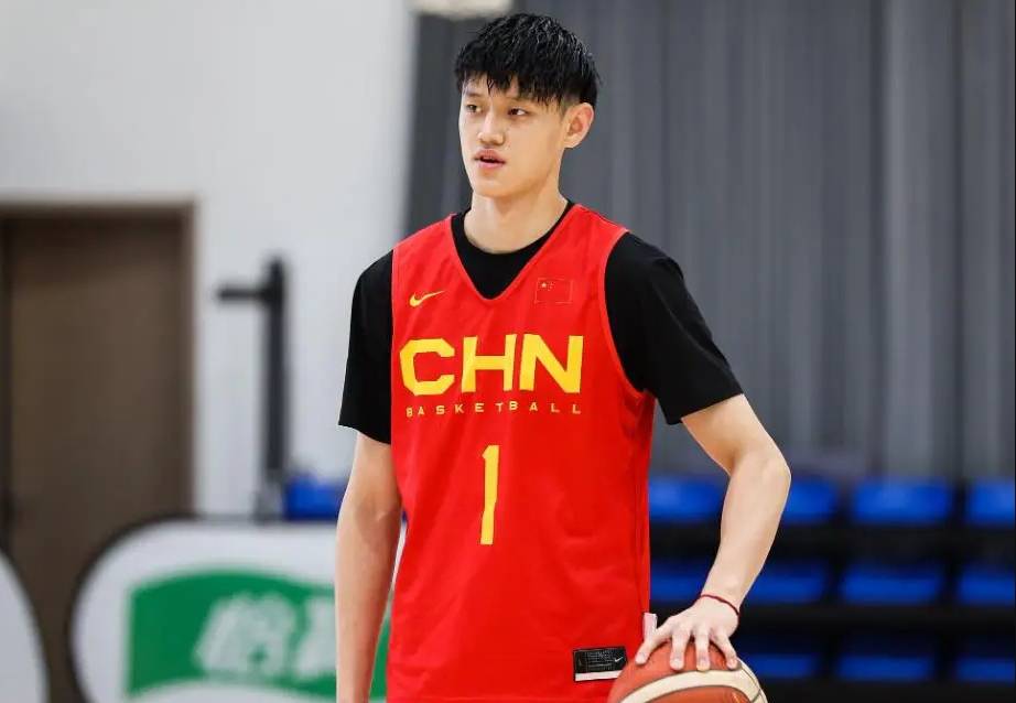 中国男篮好消息,曾凡博成篮网双向合同头号人选,有望正式登陆NBA!