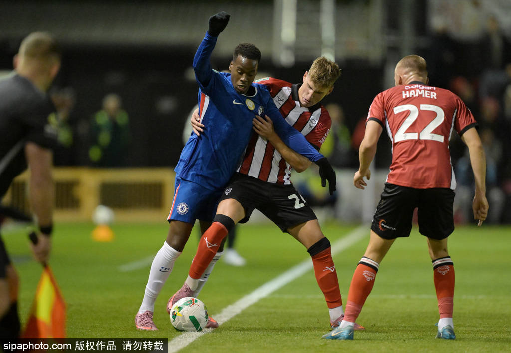 联赛杯-乔治传射博纳诺特破门 切尔西2-1逆转林肯城晋级