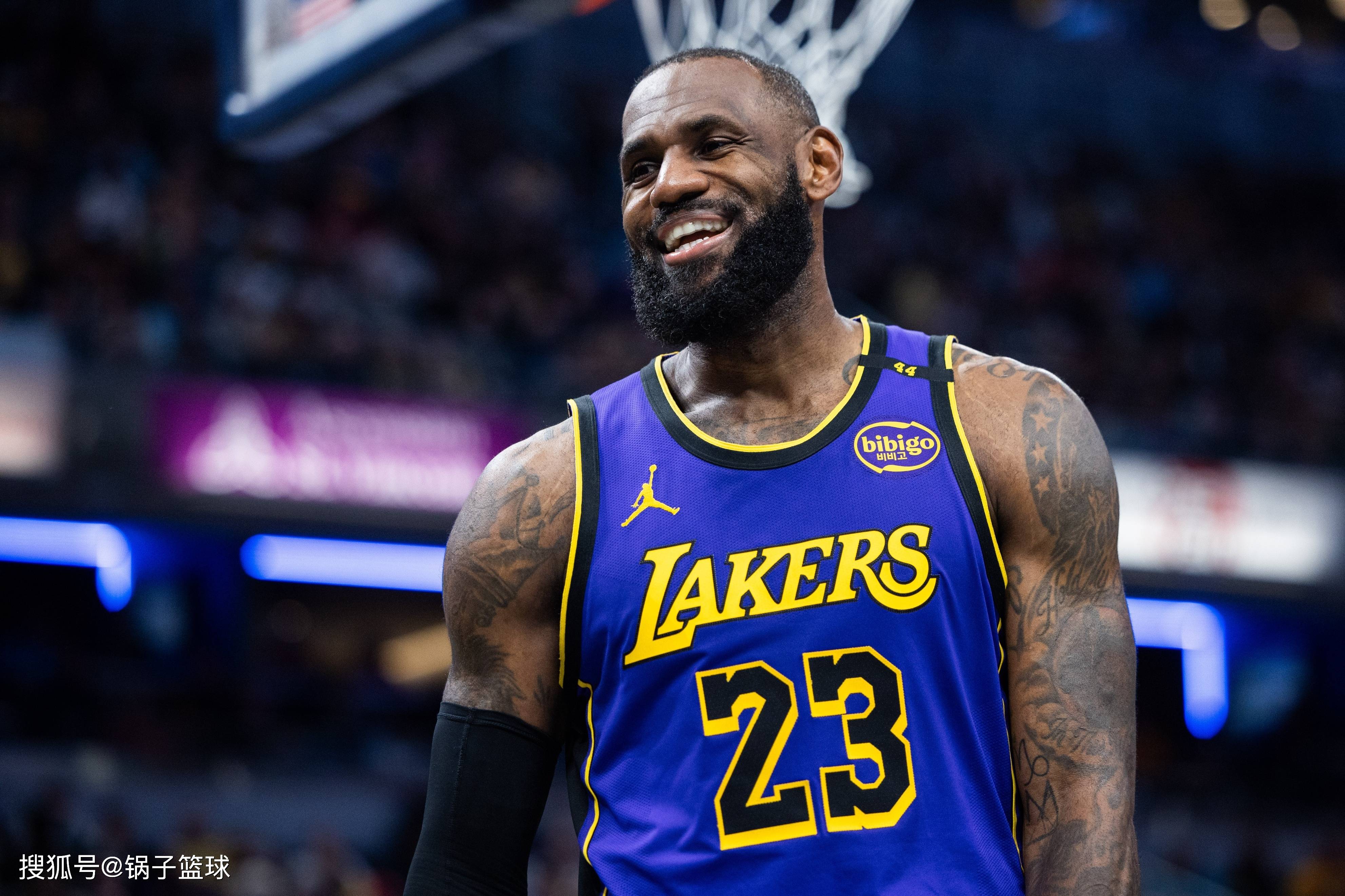 想办科比式退役巡演,詹姆斯寻求续约遭拒!佩林卡:会给绝对尊重