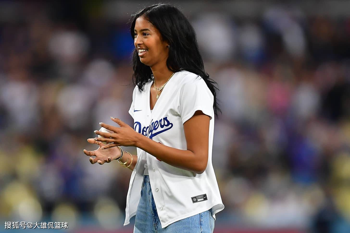 这就是尊重，湖人新老板让科比女儿成为湖人管理层一部分