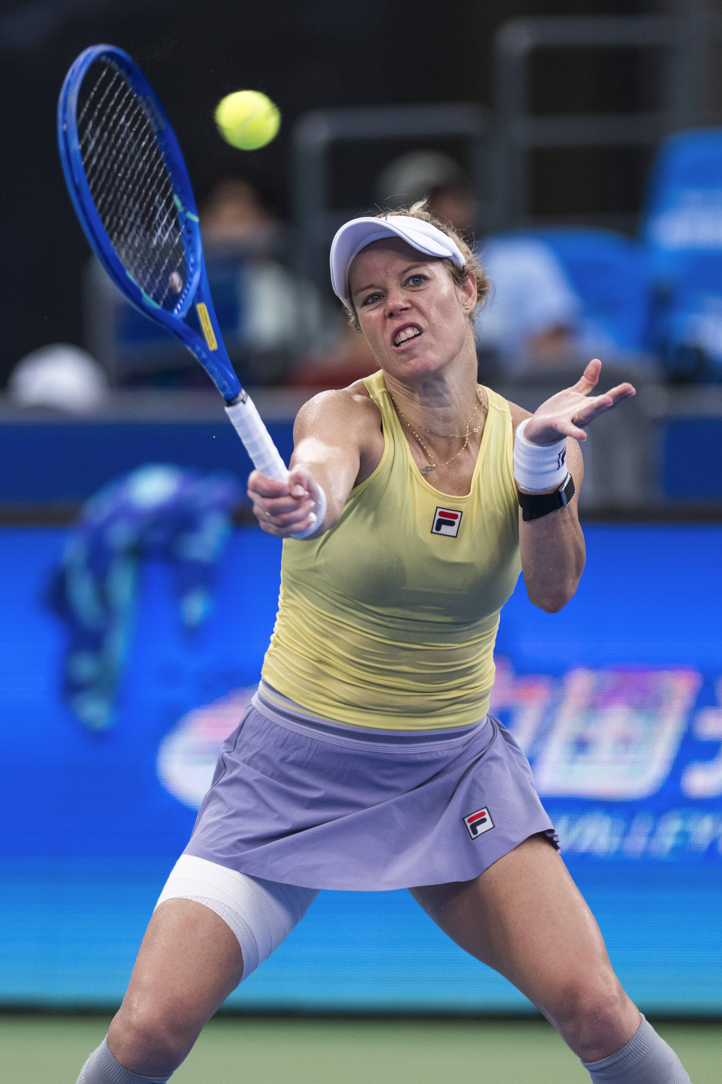 (体育)网球——武网:高芙晋级四强