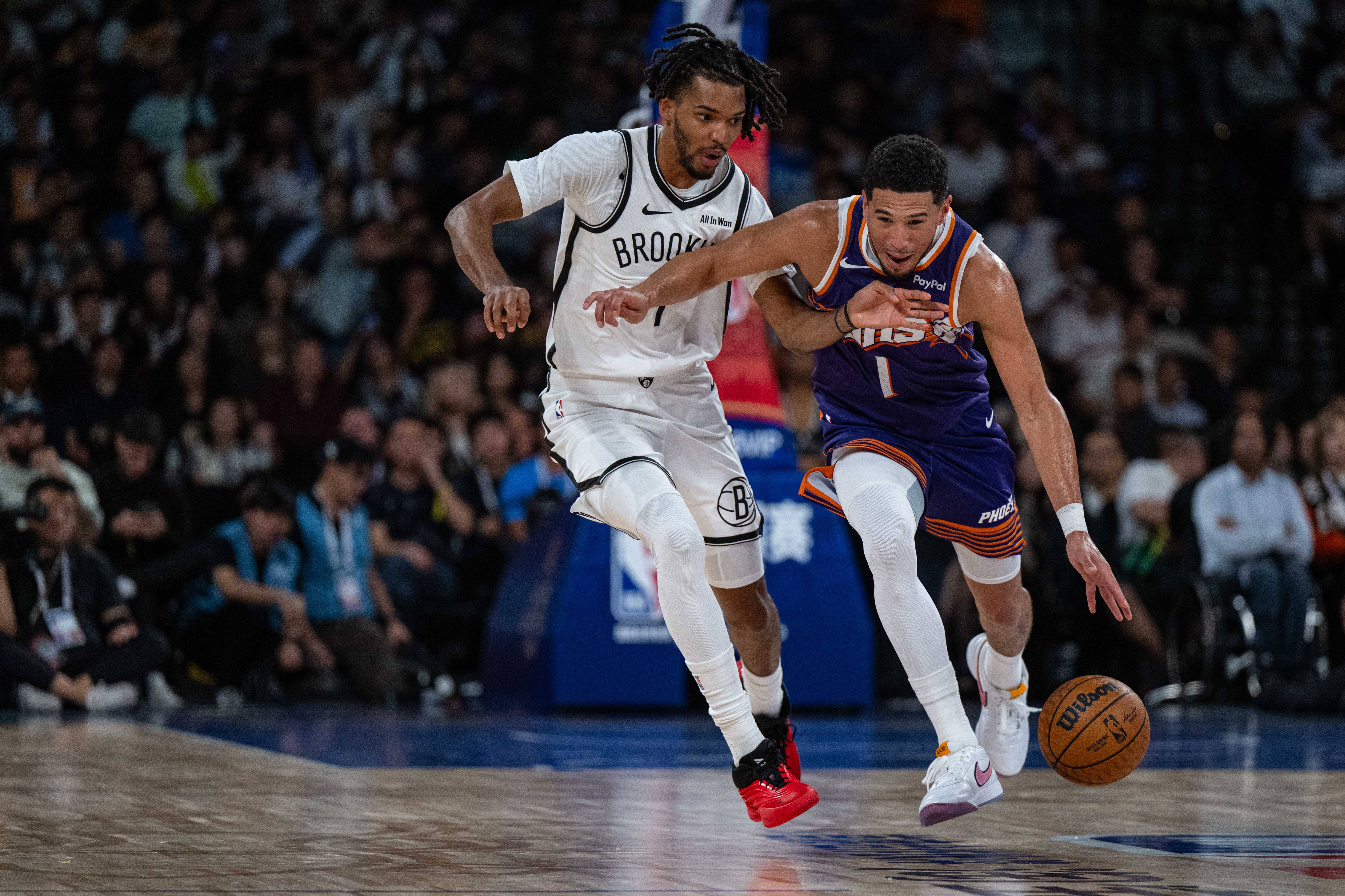 （体育）篮球——NBA季前赛：太阳胜篮网