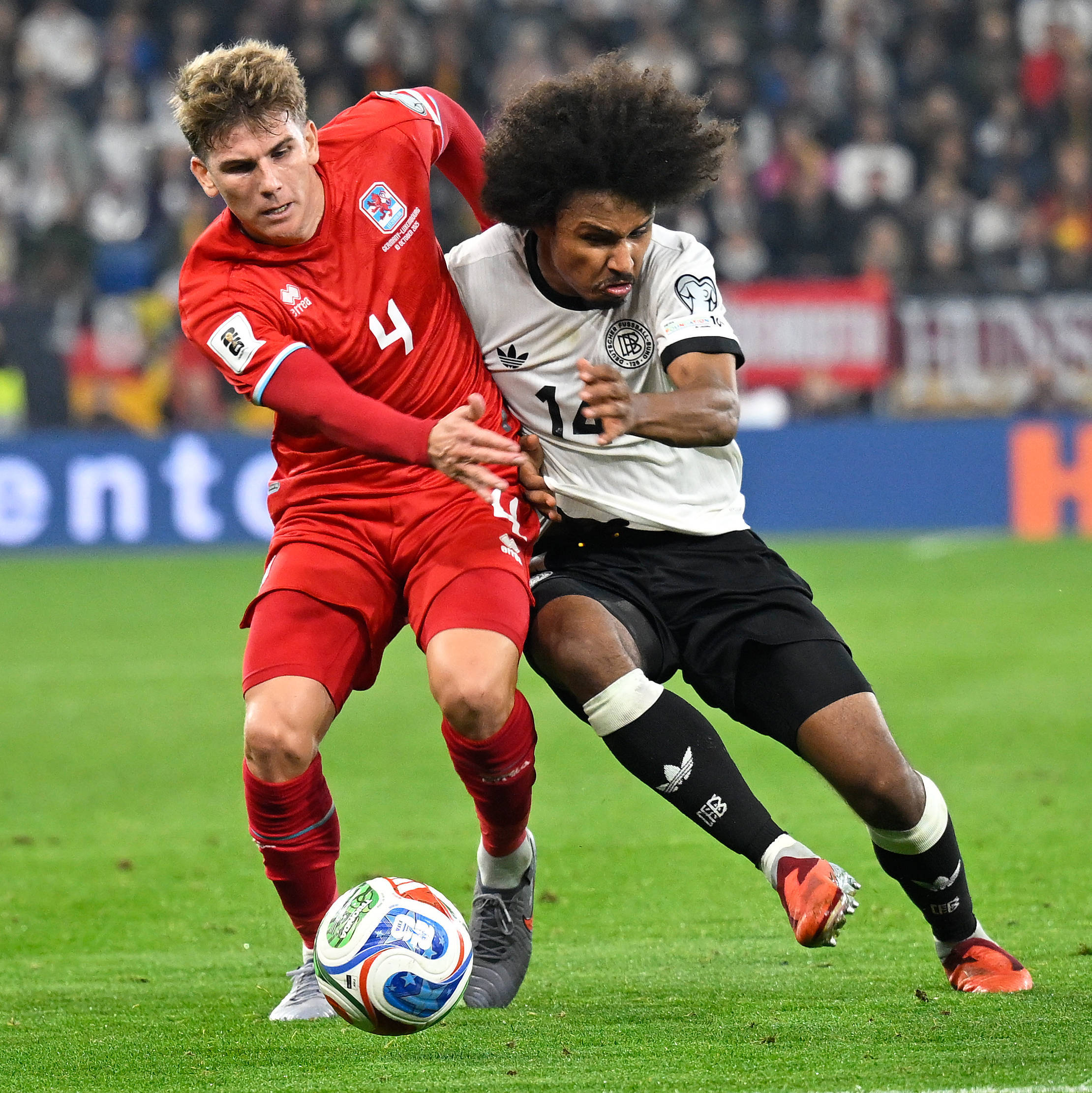 （体育）足球——世界杯预选赛：德国胜卢森堡