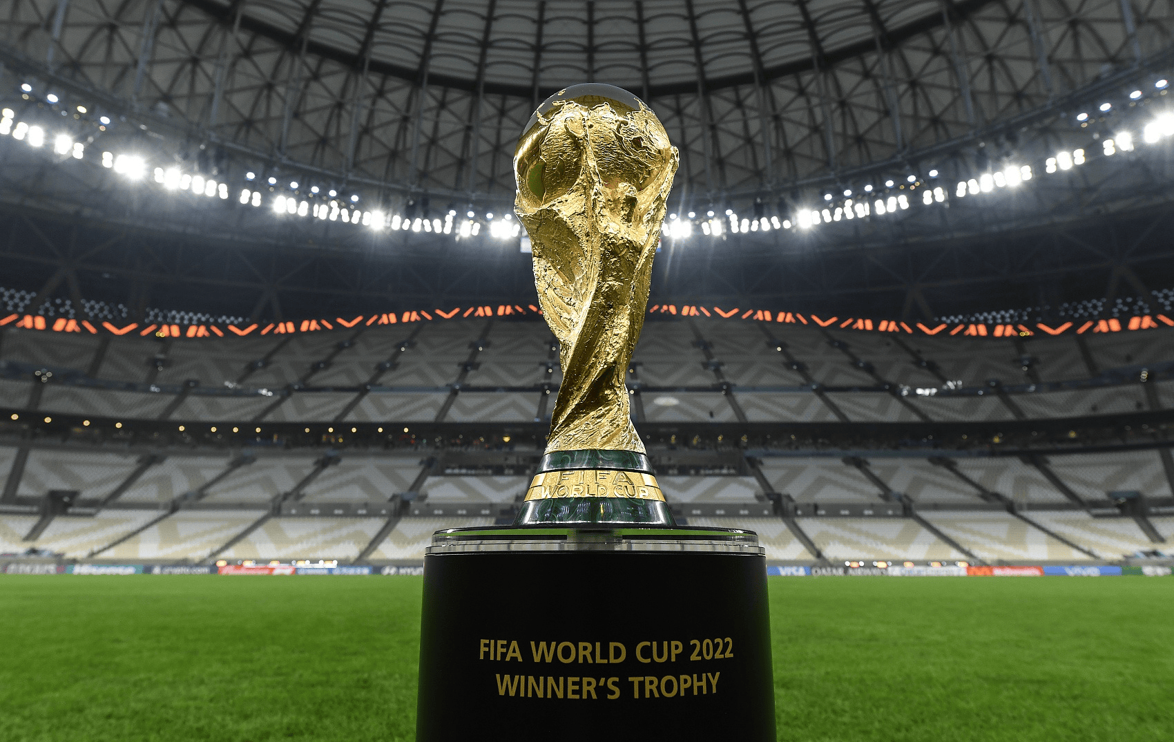 伊万表态:还想执教国足,40年+13冠+世界杯第3,真不是骗子